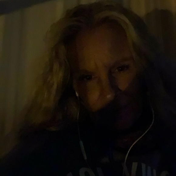 Meet your Posher, Barb - Picture 7 of 7